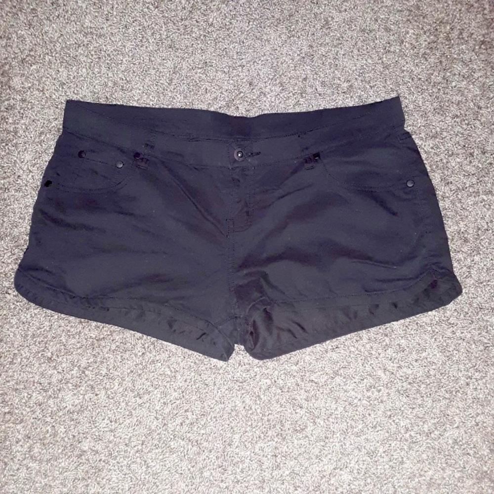 Hurley/Nike dry fit black shorts